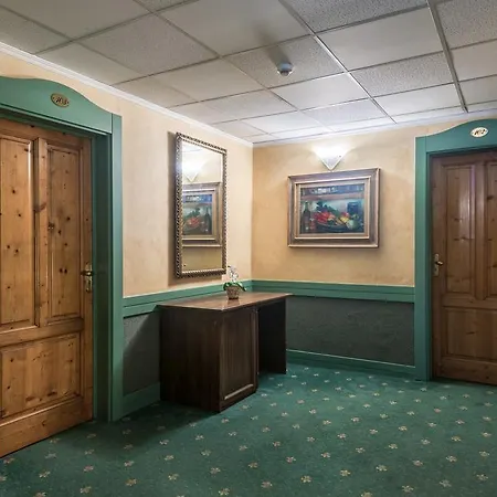 Minerva Palace 4* Монтекатіні-Терме